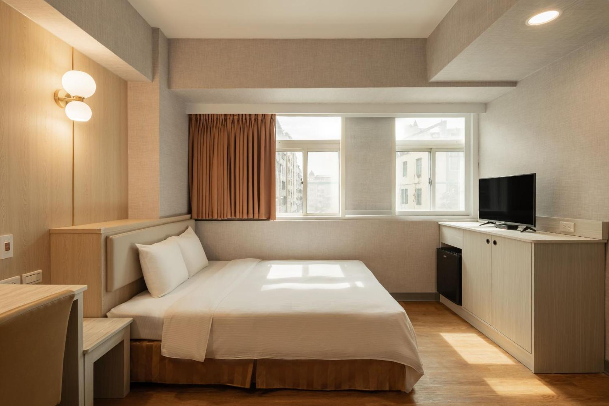 Kindness Hotel Weiwuying Kaohsiung Dış mekan fotoğraf